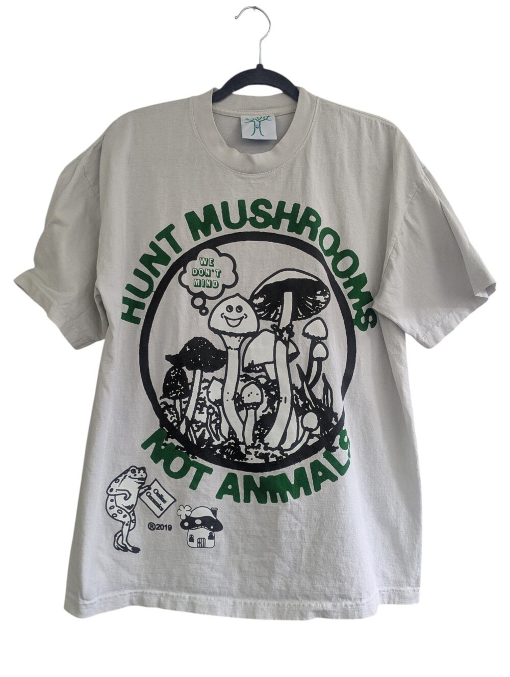 Online Ceramics Hunt Mushrooms T-shirt 2019